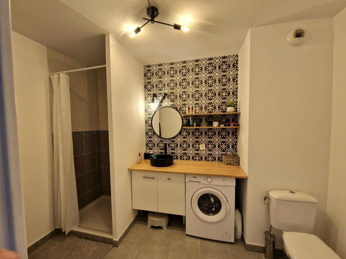 Chambre Privee T3 Saint Fons Esterno foto